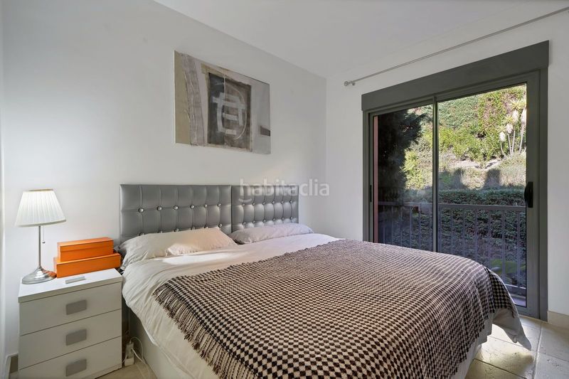 Foto 8dfe495e-8fdc-4c44-a2da-4137a7cf3e93. Pis amb aparcament piscina a Nueva Atalaya Estepona