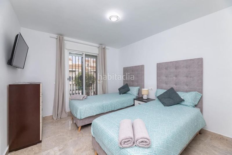 Foto 1f3a9f62-707b-4587-9d47-35b9e813ee67. Casa adossada amb piscina a Las Brisas Marbella