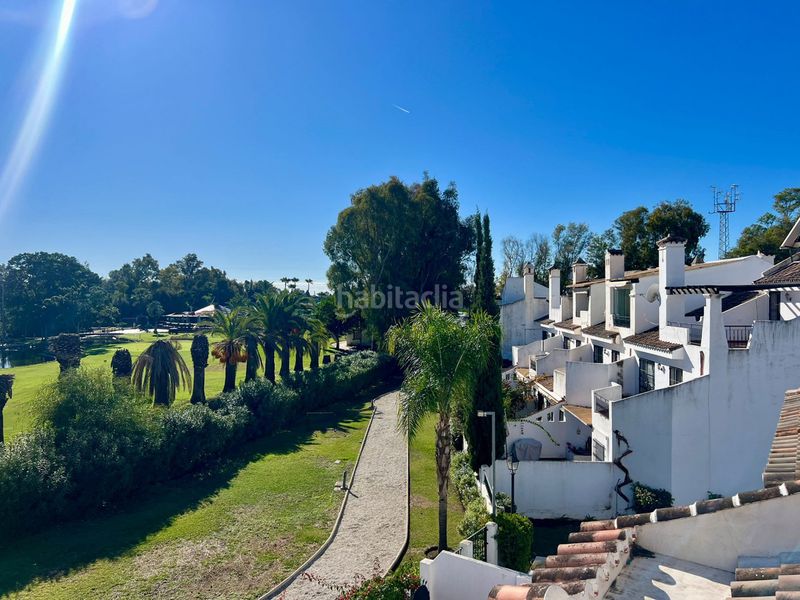 Foto 6c871a99-6406-4436-a8dc-1ca878181439. Casa adossada amb piscina a Las Brisas Marbella