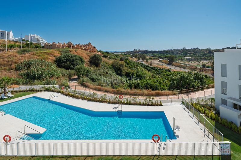 Foto 2a4718f8-cc2c-4e9b-9f5e-d036ea49ddad. Pis amb piscina a La Concha - Resina Golf Estepona