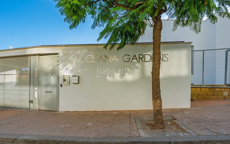 Foto 2b2f0edd-be86-46f8-932e-7cc7cc3321f7. Pis amb piscina a La Concha - Resina Golf Estepona