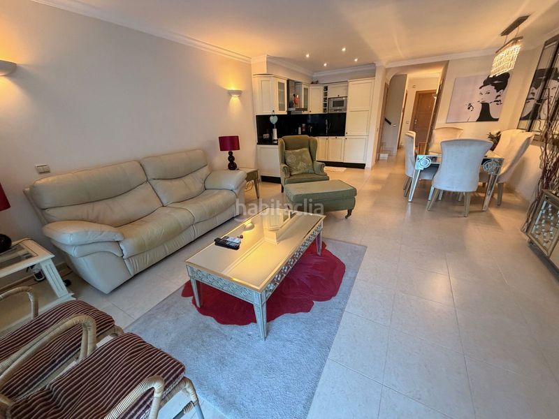 Foto d9bfe15f-eb90-42c0-9fb9-2bf163bb65ae. Casa adossada amb piscina a Riviera del Sol Mijas