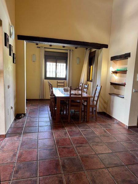 Foto 6829795b-ef16-4fa1-be09-84dbe5daa85b. Casa a Centro Estepona