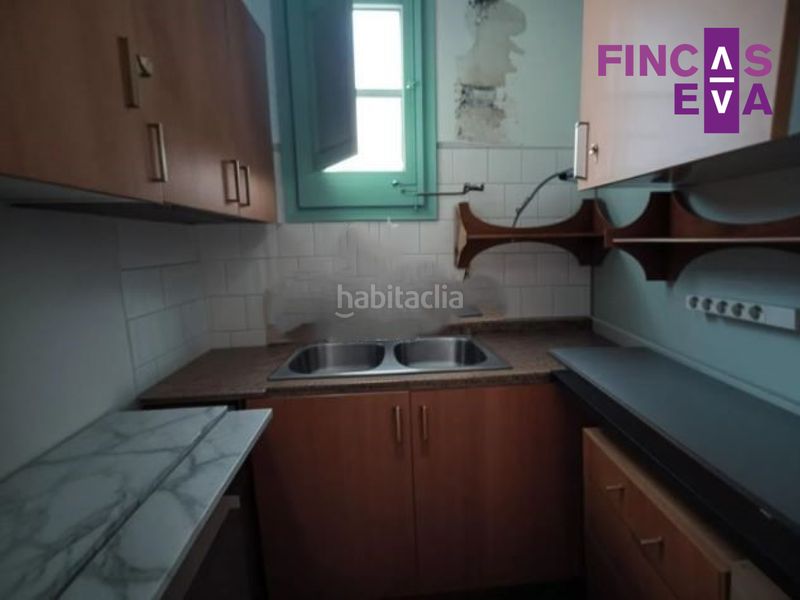 Foto 00796460-fde8-4578-867d-c76ad8e49997. Pis a Sants Barcelona