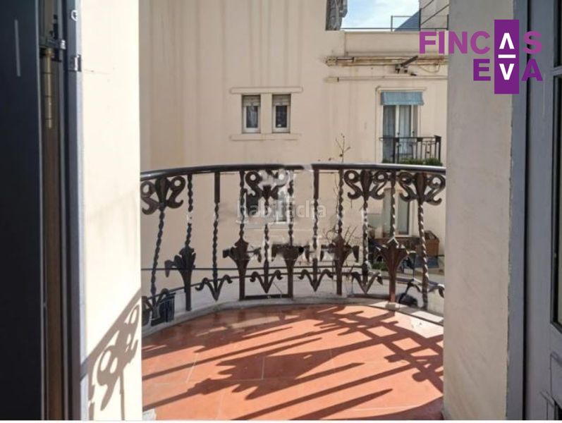 Foto dd6cdcc9-fd39-4767-94b0-c265c9f54990. Pis a Sants Barcelona