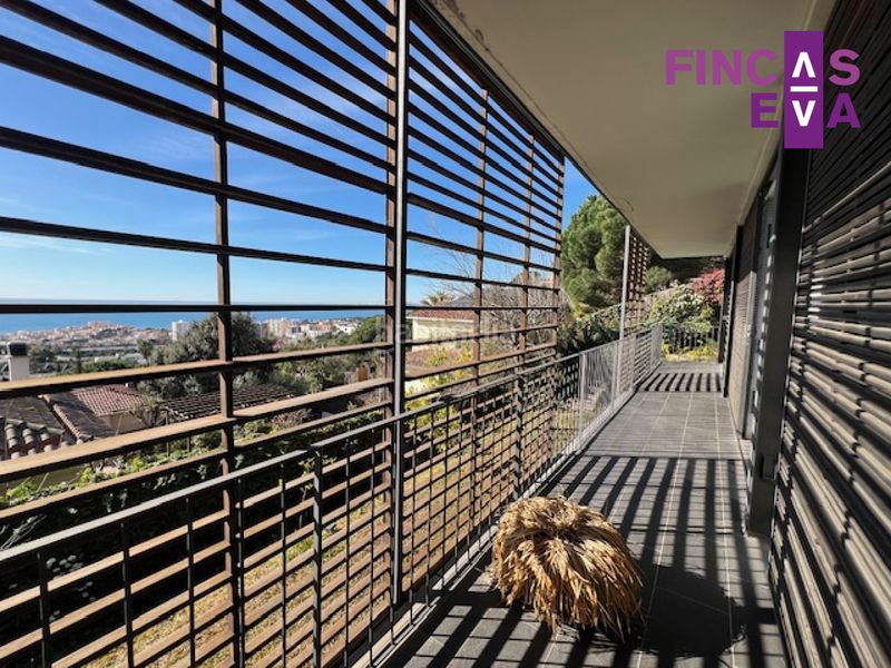 Foto 321e5444-e81e-4c37-bd3e-d0fc865c7631. Casa amb aparcament a Teià