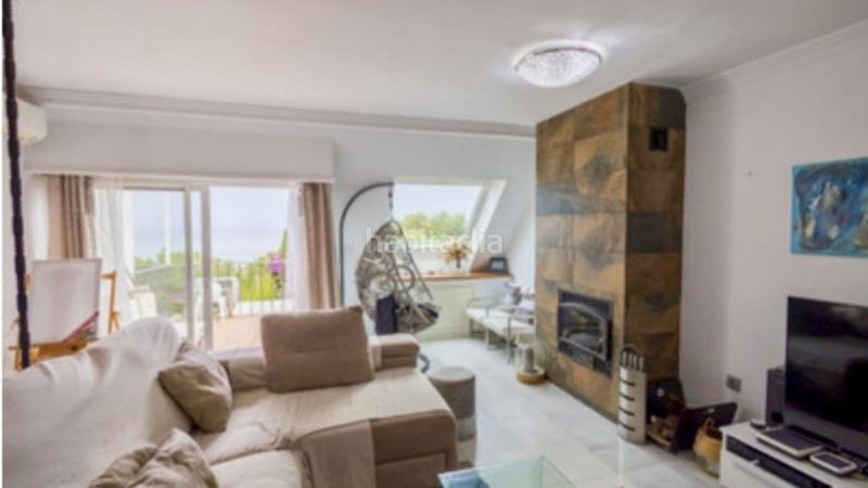 Foto 75512592-6275-4400-98ae-b9af3e56ba0c. Casa amb piscina a Centro Estepona