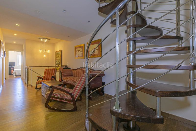 Foto c15c12c1-5182-48b8-8d51-d16f34ec48a3. Casa adossada amb aparcament piscina a la cala Mijas Mijas