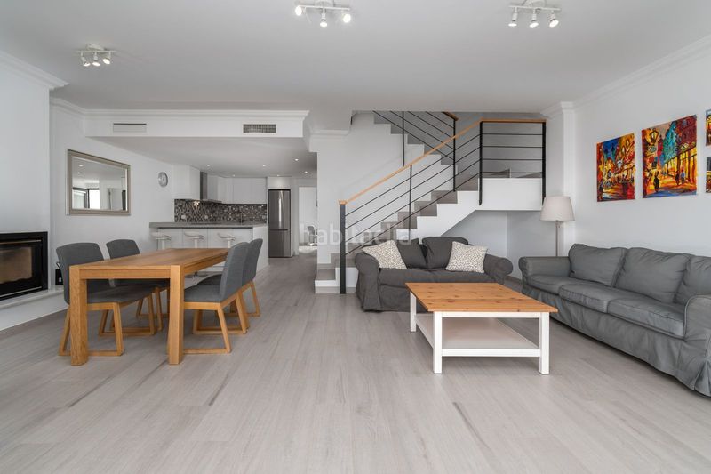 Foto 2275149a-c7e0-4fdd-9d61-cb206ad2e420. Casa adossada amb aparcament piscina a Ojén pueblo Ojén