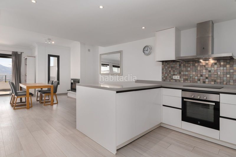 Foto 307129e1-40a7-4127-8ae5-87116afb9d79. Casa adossada amb aparcament piscina a Ojén pueblo Ojén