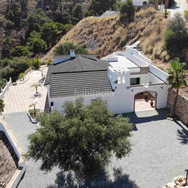 Foto a52f1403-788f-417e-bc69-9f3fef3f8d34. Finca rústica a altos de Estepona Estepona
