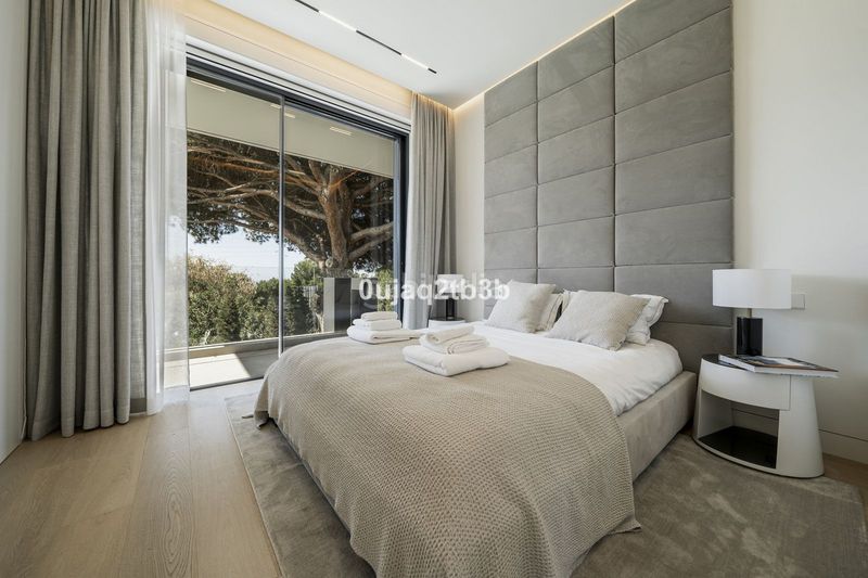 Foto a9aa2ed2-3cf9-4b51-95c1-97565df1c332. Casa amb aparcament piscina a Sierra Blanca Marbella