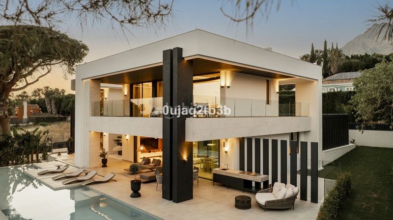 Foto cf847538-983a-4ed3-8c5a-4d282506d394. Casa amb aparcament piscina a Sierra Blanca Marbella