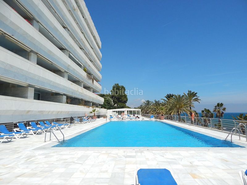 Foto 158c49a9-ce89-41ae-b016-3bc4a9f5dd61. Pis amb aparcament piscina a Ricardo Soriano Marbella