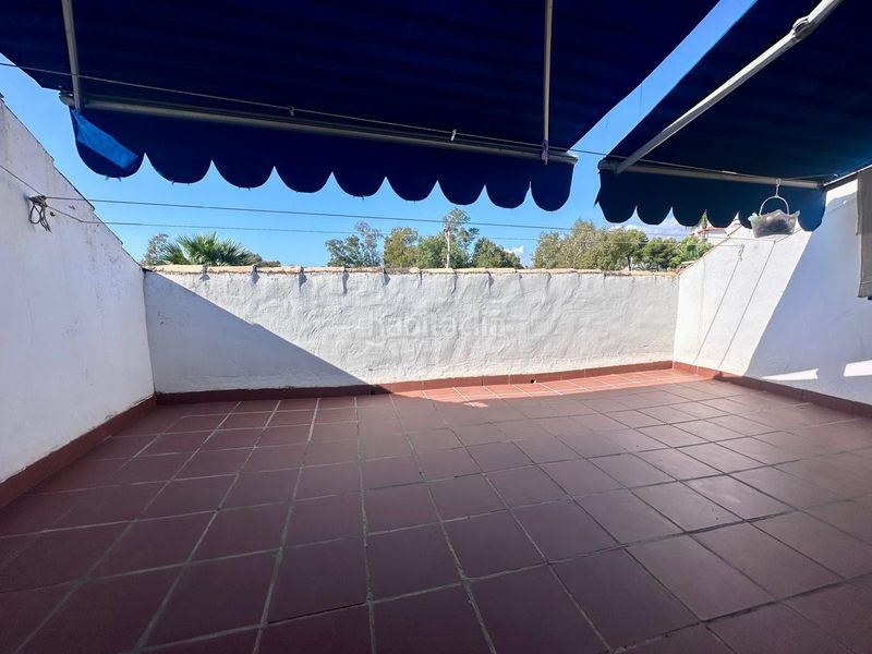 Foto 175e6fe9-d432-4f80-9856-053cb371e8a6. Casa adossada amb aparcament piscina a Nueva Atalaya Estepona