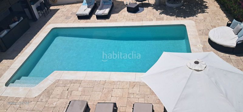 Foto 772b265e-c016-40b4-884d-2859d4b771a3. Casa amb aparcament piscina a Bello Horizonte - Lindasol Marbella