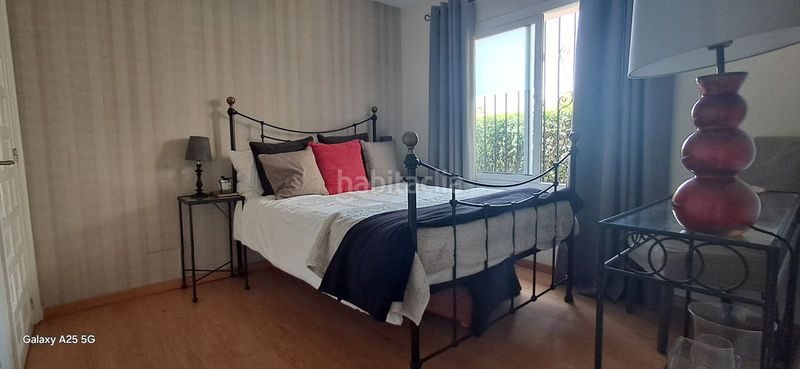 Foto 7eae4107-21f9-4061-bbb3-821381e65844. Casa amb aparcament piscina a Bello Horizonte - Lindasol Marbella