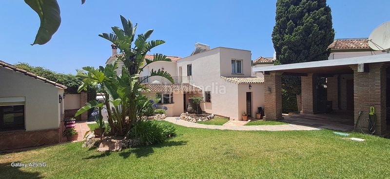 Foto b043ca49-9b72-4466-9659-468fe1601cf3. Casa amb aparcament piscina a Bello Horizonte - Lindasol Marbella