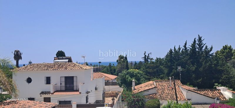 Foto dd8e3312-f27b-498f-a5d9-ef6c9d9d77a0. Casa amb aparcament piscina a Bello Horizonte - Lindasol Marbella