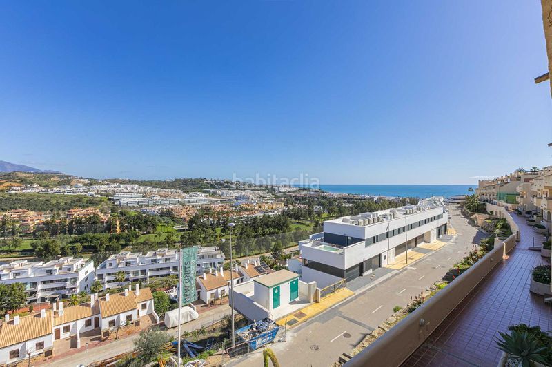 Foto c5b154b6-76a6-4bff-868f-c517e1fe52ff. Casa adossada amb aparcament piscina a la cala Mijas Mijas