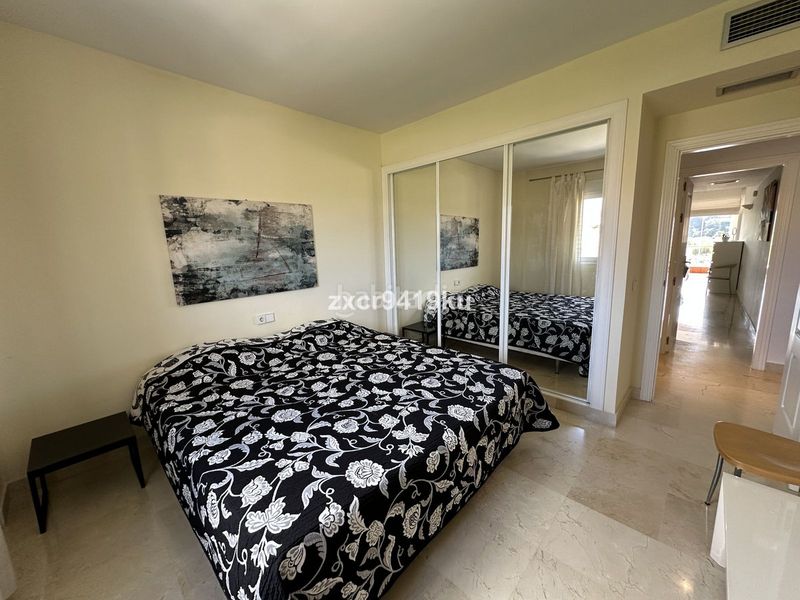 Foto fcdec341-bd36-4e7b-8a4a-3a846840156f. Pis amb aparcament piscina a Riviera del Sol Mijas