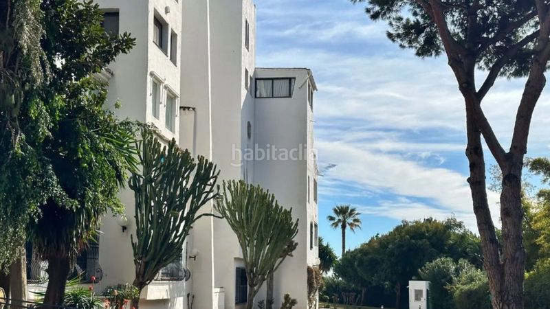 Foto cdea0e9e-6076-42ef-8068-e0db0eaf3a4e. Pis amb aparcament piscina a Puerto Banús Marbella