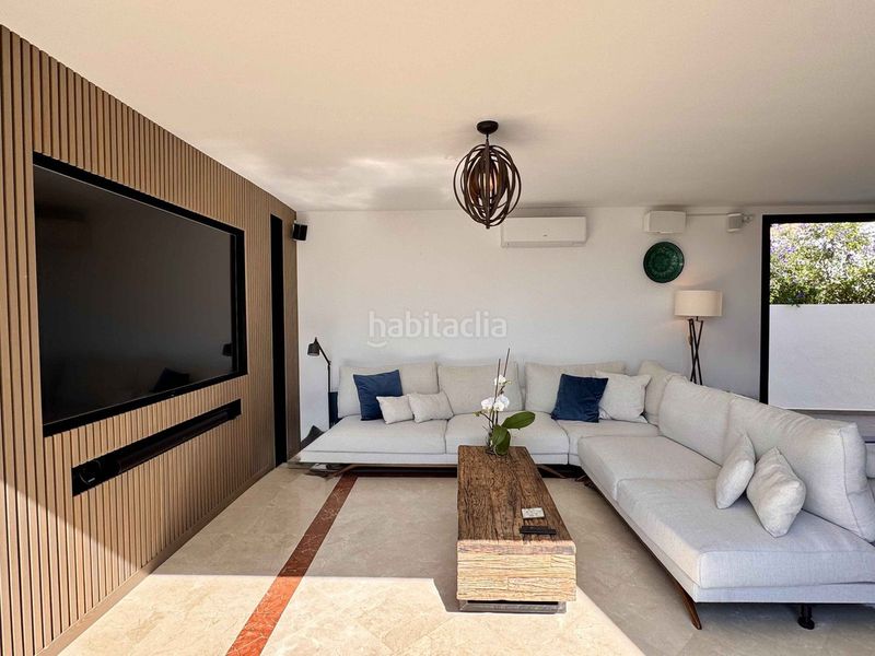 Foto a1ded6fa-ab12-4e90-b754-1e1c3238172c. Casa amb piscina a Riviera del Sol Mijas