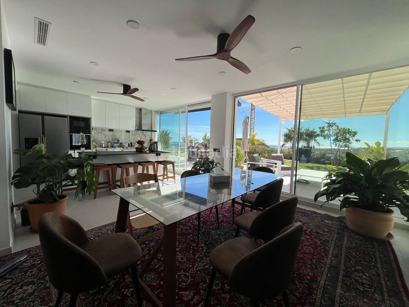 Foto f3952cf0-c33b-472c-b589-265f13f00315. Pis amb aparcament a Parque Central Estepona