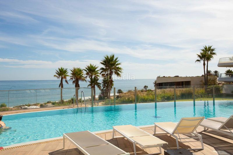 Foto 844e71b7-8b7a-469d-bb29-a8ceba0f503e. Pis amb aparcament piscina a Parque Central Estepona