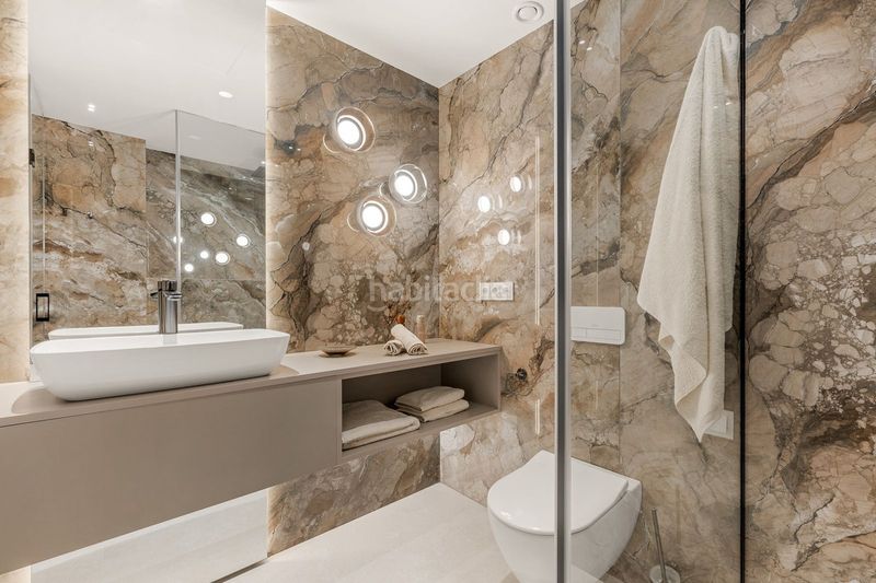 Foto 633331f1-6e7a-45f8-8820-48fec64bffb1. Pis amb aparcament piscina a Centro Estepona