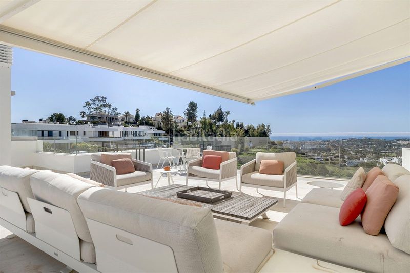 Foto 7d11c3c9-3a41-47dc-8693-987aa363b370. Pis amb piscina a Las Brisas Marbella