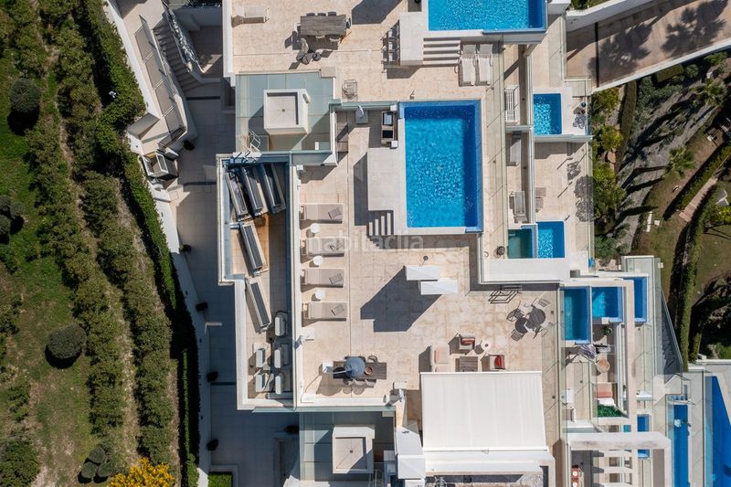 Foto aa5b13ba-8a48-4c38-b51d-11a3307bb8a5. Pis amb piscina a Las Brisas Marbella