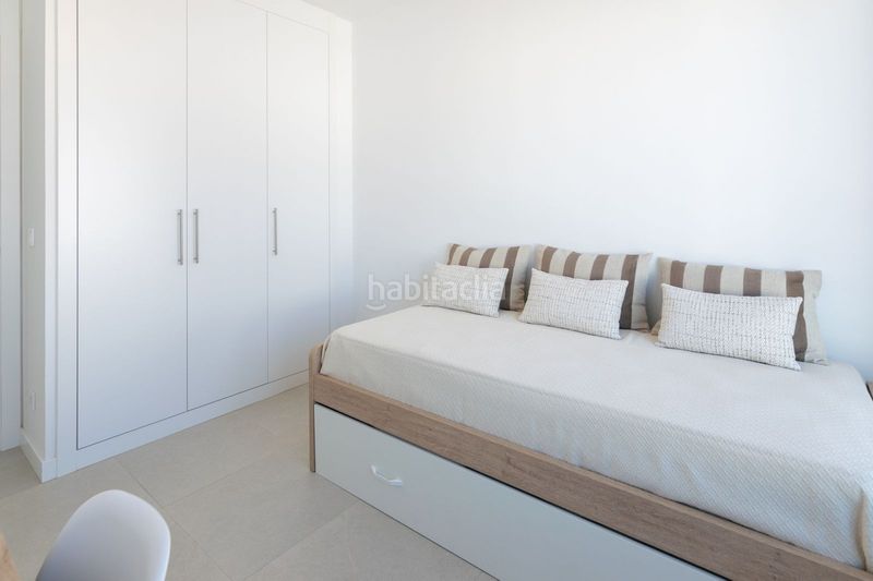 Foto 62d518a7-e245-4bfd-8211-5b832cad44d6. Casa adossada amb aparcament piscina a Nueva Atalaya Estepona