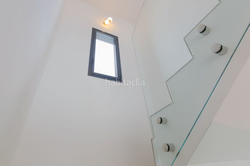 Foto c4828384-5a74-4c8c-ada8-8639a247419f. Casa adossada amb aparcament piscina a Nueva Atalaya Estepona