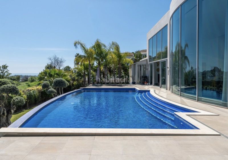 Foto 6ac01186-2740-425e-b905-0bed2e0cd487. Casa amb aparcament piscina a Benahavís pueblo Benahavís