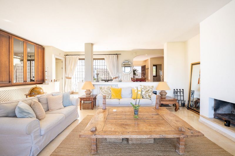 Foto 3c773133-51ee-4712-bece-63c34891e2b2. Casa amb piscina a Las Chapas - Alicate Playa Marbella