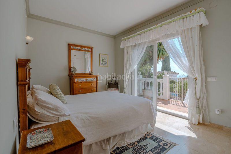 Foto 599d6c90-b866-459d-a3cb-6b1cde2e0418. Casa amb aparcament piscina a Paraiso - Barronal Estepona