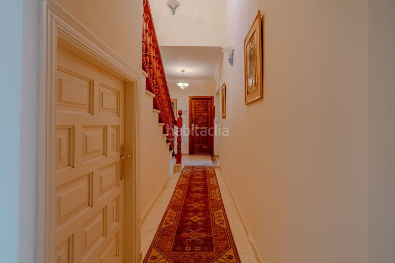 Foto a6f6629f-ed50-4de9-9fb4-386586ec3e39. Casa amb aparcament piscina a Paraiso - Barronal Estepona