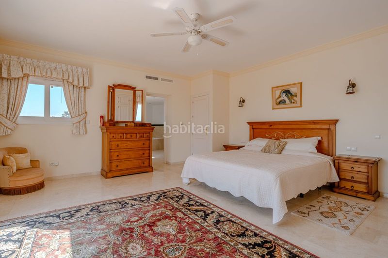 Foto c549b849-e042-485d-9bf5-fcce4868ffaf. Casa amb aparcament piscina a Paraiso - Barronal Estepona