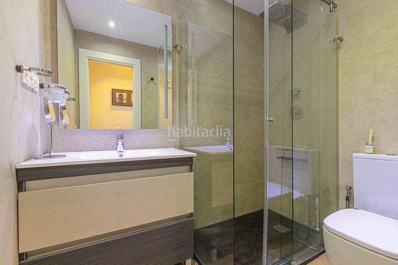 Foto 2bbaea76-ab8c-46ba-b760-8f7f36bd7462. Casa adossada amb aparcament piscina a la cala Mijas Mijas