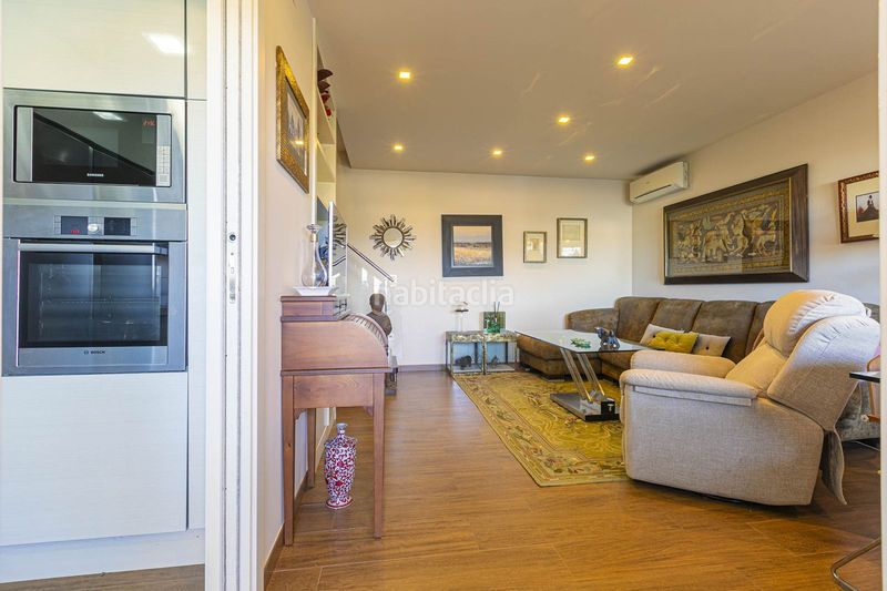 Foto 62be7d5c-aa1a-4f8d-963c-7fd9f05f6c14. Casa adossada amb aparcament piscina a la cala Mijas Mijas