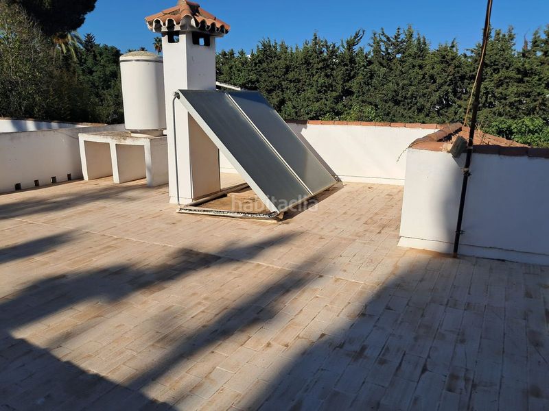 Foto 361733b2-5da9-40e1-98ec-15b32b683303. Casa amb piscina a Parque Central Estepona