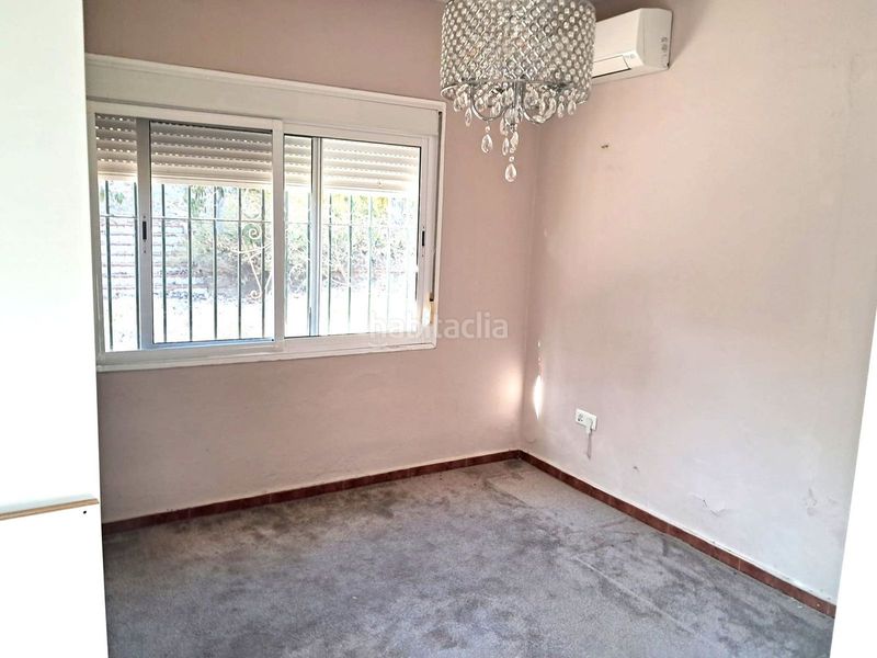 Foto 54574cdc-bd6c-4496-a651-fdb0180ee095. Casa amb piscina a Parque Central Estepona