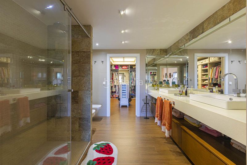 Foto 67851e62-decb-4b21-adc3-996781161e24. Casa adossada amb aparcament piscina a la cala Mijas Mijas