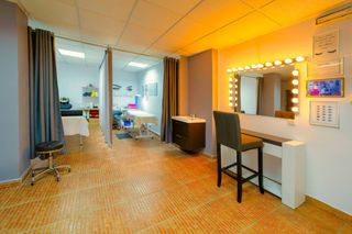 Locale commerciale  Marbella - marbella,san pedro de alcantara,avenida de la constit. Atractivo local comercial en pleno centro de san pedro actualmen