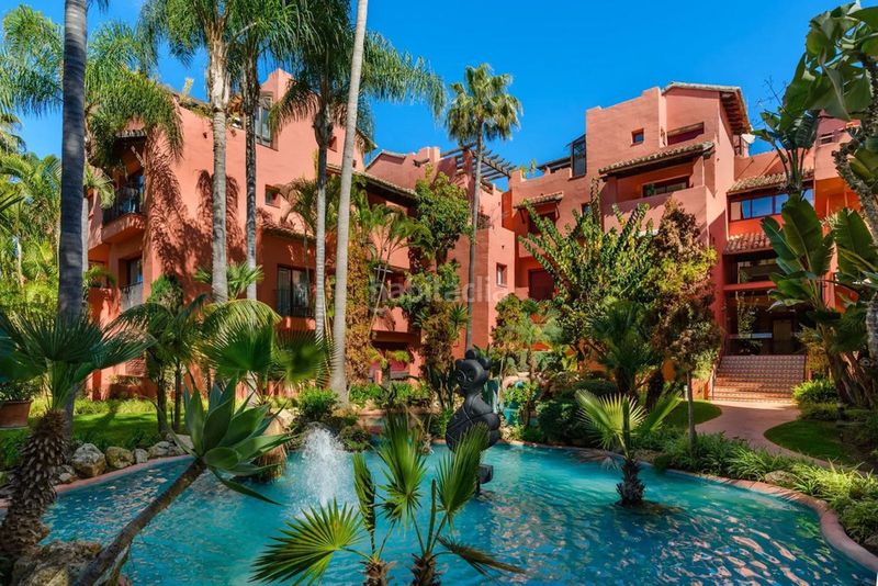 Foto b6d4912c-adc5-4bb1-8d4a-499f2a478263. Pis amb aparcament piscina a Santa María Marbella