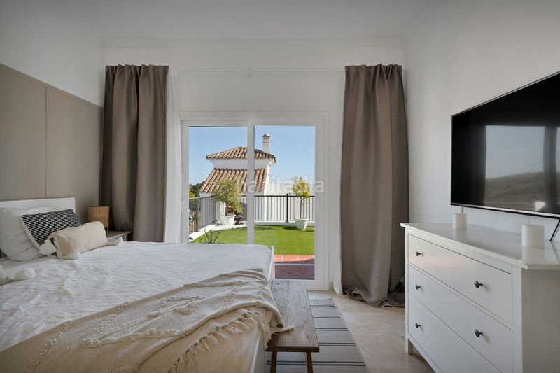 Foto 2434a9c6-b981-4107-a25d-fb080aacce0c. Pis amb aparcament piscina a Paraiso - Barronal Estepona