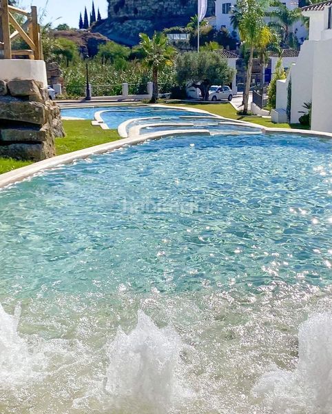 Foto 762cbd14-67e2-42d9-89fa-768150089b07. Pis amb aparcament piscina a Paraiso - Barronal Estepona