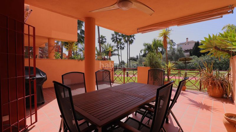 Foto b4e63437-754a-452b-b390-f5cbf1fd6804. Pis amb aparcament piscina a reserva de Marbella Marbella