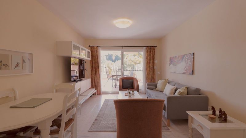 Foto f90576c5-d4c6-43f3-8246-ca8cc1eec5b3. Pis amb aparcament piscina a reserva de Marbella Marbella